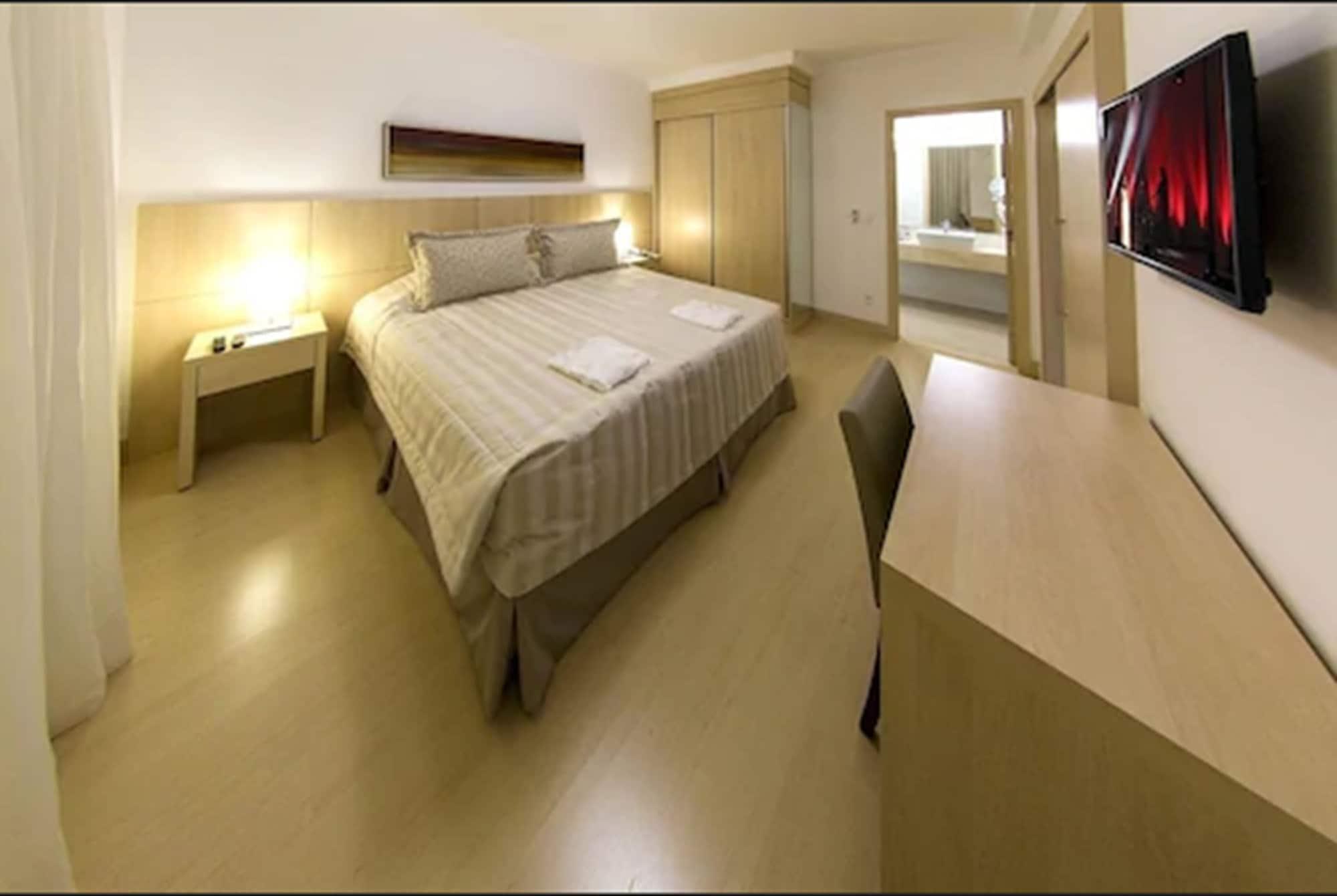 Hotel Mont Blanc Premium Ribeirão Preto Exteriör bild A room at the hotel