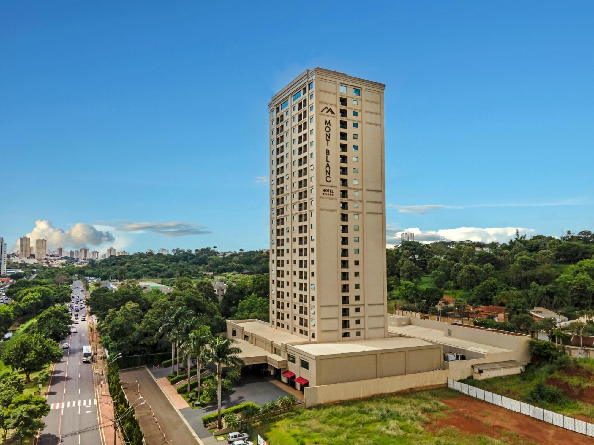Hotel Mont Blanc Premium Ribeirão Preto Exteriör bild The hotel in 2016