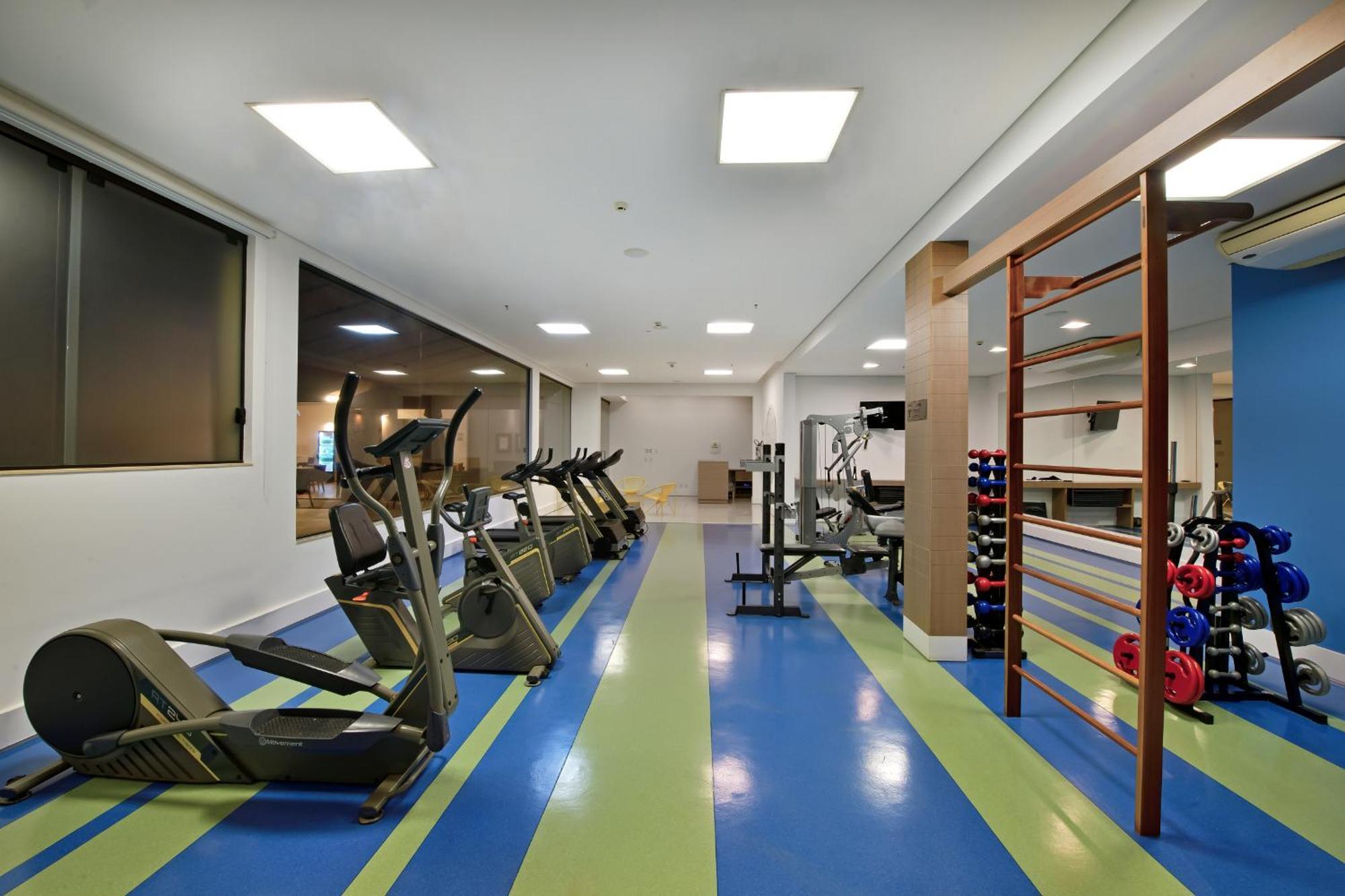 Hotel Mont Blanc Premium Ribeirão Preto Exteriör bild The gym at the hotel