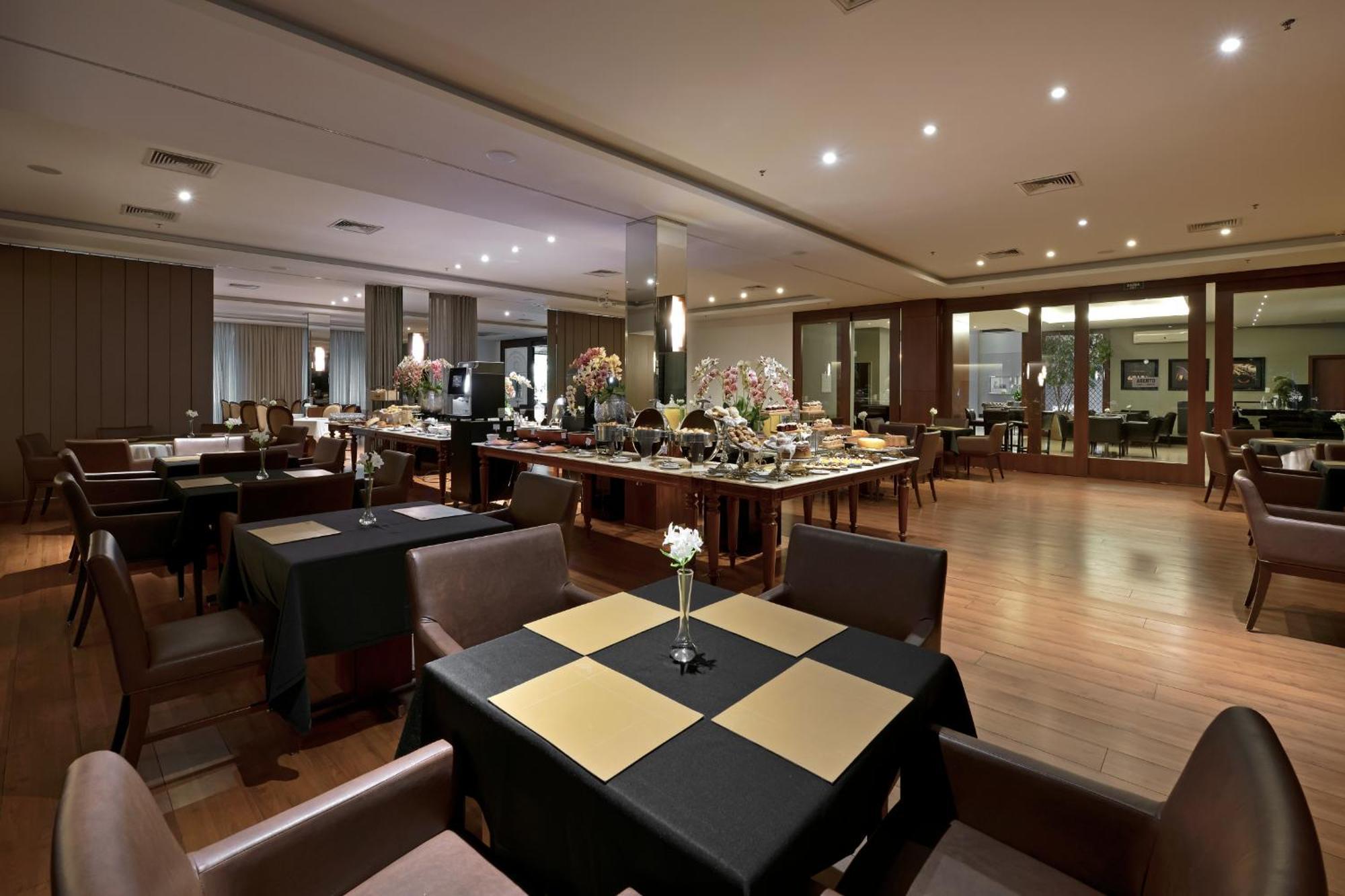Hotel Mont Blanc Premium Ribeirão Preto Exteriör bild The Royal Wing Suites and Spa